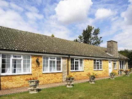 Stansted Inn Бішопс-Стортфорд Екстер'єр фото